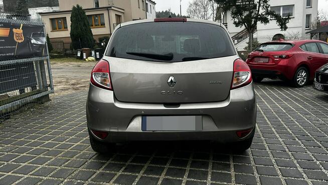 Renault Clio Automat 1.5diesel 86KM klimatronic półskóry Alu 16 Mały przebieg