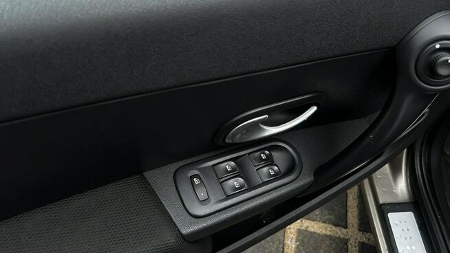 Renault Clio Automat 1.5diesel 86KM klimatronic półskóry Alu 16 Mały przebieg