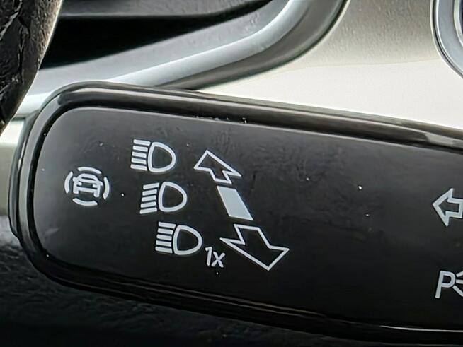 Volkswagen T-Roc serwis ASO, nawigacja, Full Led