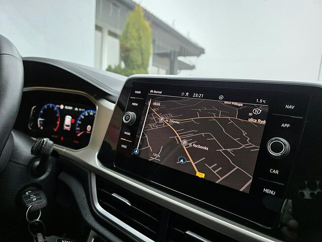 Volkswagen T-Roc serwis ASO, nawigacja, Full Led