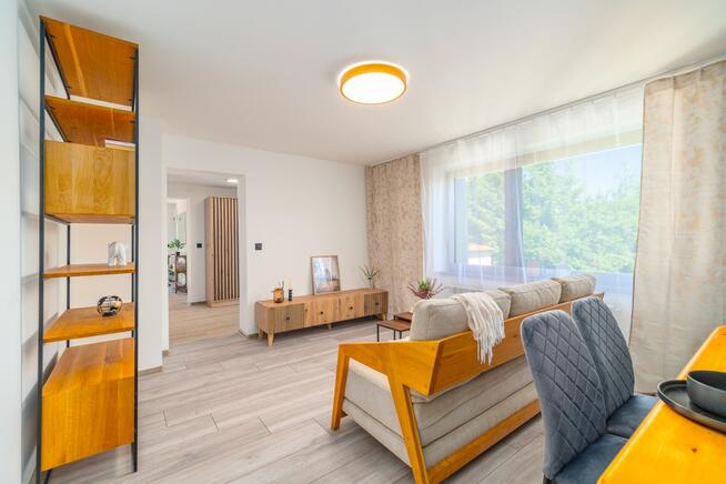 Dom w Beskidach z sauną i balią, 85 m² – gotowy do zamieszkania lub do wynajmu, Sucha Beskidzka ul.