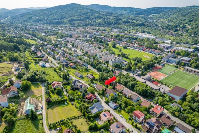 Dom w Beskidach z sauną i balią, 85 m² – gotowy do zamieszkania lub do wynajmu, Sucha Beskidzka ul.