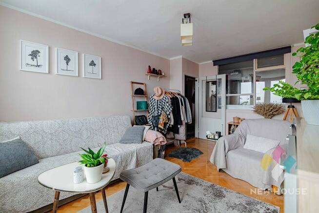 Jagiellońska, 37,5 m2, 2 pok., do remontu, balkon