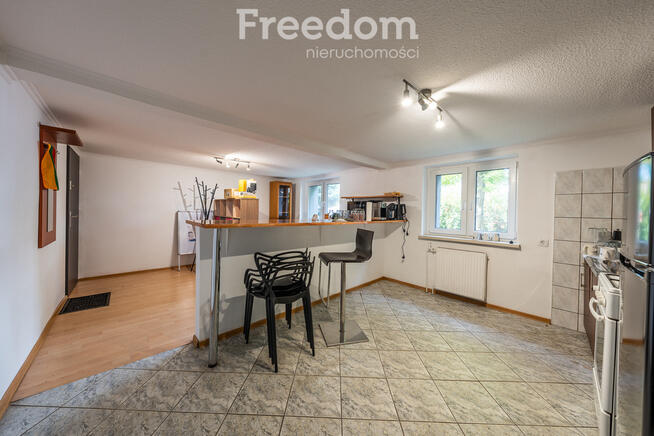 Wolnostojący dom dla dwóch rodzin