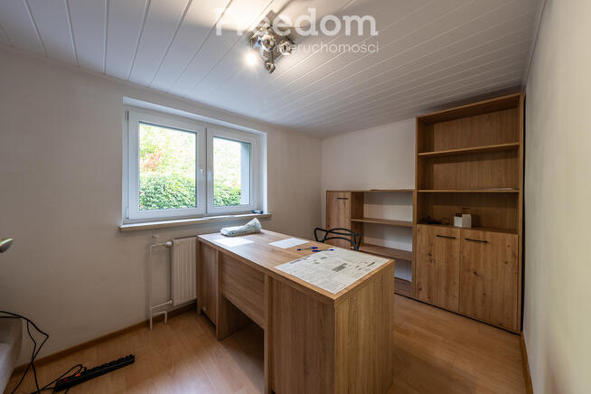 Wolnostojący dom dla dwóch rodzin