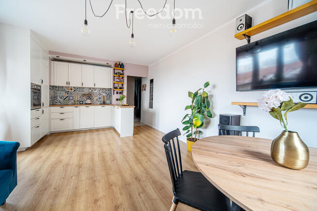 Słoneczne 2 pokoje z dużym balkonem przy parku