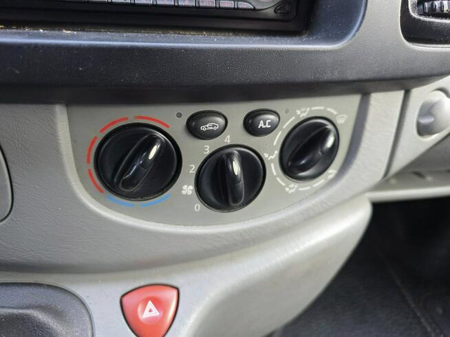 Renault Trafic 1.9 DCI 100 KM, Klimatyzacja, Hak Holowniczy, Dwa Klucze,