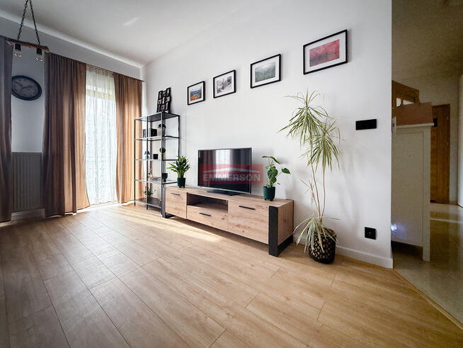 Bez Prowizji, Borowinowa 2, 3-pokoje