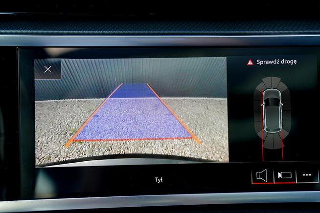 Audi Q3 S-LINE skóra FUL LED grzana kierownica PANORAMA el.klapa NAWI ACC hak