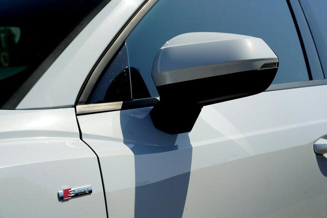 Audi Q3 S-LINE skóra FUL LED parktonik NAWI alusy zawieszenie ADC pelna elek.