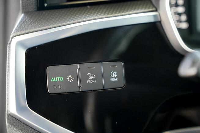 Audi Q3 S-LINE skóra FUL LED parktonik NAWI alusy zawieszenie ADC pelna elek.