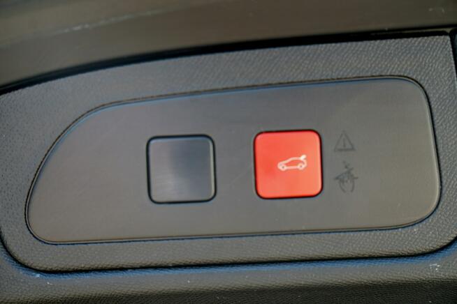 DS Automobiles DS 7 Crossback PERFORMANCE ful led skóra kamera EL.KLAPA nawi PANORAMA el.fotele