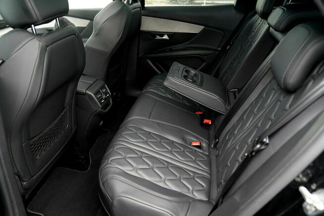 Peugeot 3008 GT ful led skóra masaze ACC kamera EL.KLAPA nawi blis PANORAMA 4x4 MAX