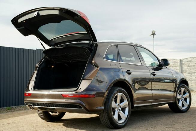 Audi Q5 S-LINE skora nawi zawieszenie adaptacyjne 4x4 grzane fotele hak elek.