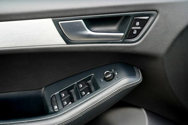 Audi Q5 S-LINE skora nawi zawieszenie adaptacyjne 4x4 grzane fotele hak elek.