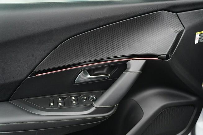 Peugeot 2008 GT skóra nawi kamera FUL LED line asist panorama MASAZE jedyny w PL