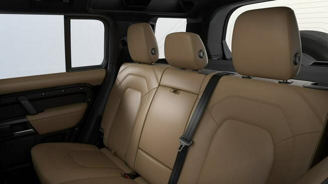 Defender 3.0D I6 350KM AWD X-Dynamic HSE 110