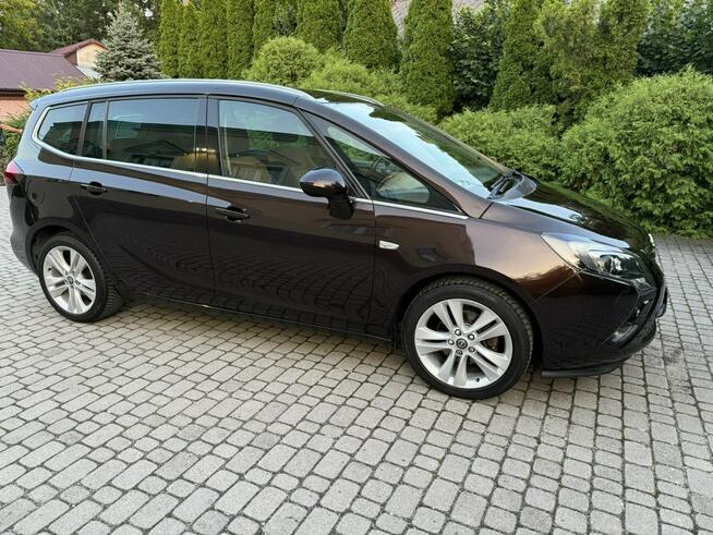 Opel Zafira Bardzo ładny, dobrze wyposażony egzemplarz, Automat, Navi, Alu 18".