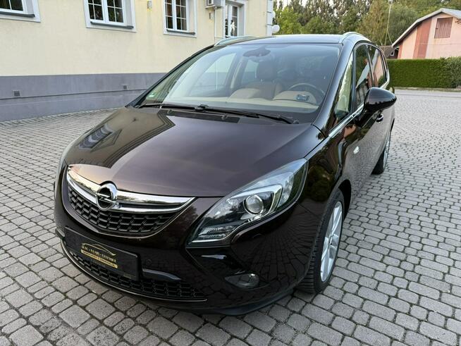 Opel Zafira Bardzo ładny, dobrze wyposażony egzemplarz, Automat, Navi, Alu 18".