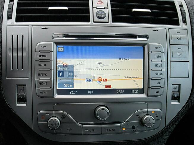 Ford Kuga 2.0 140PSKlimatronic Xenon Navi Kamera Coafania PanoramaDach Gwarancja