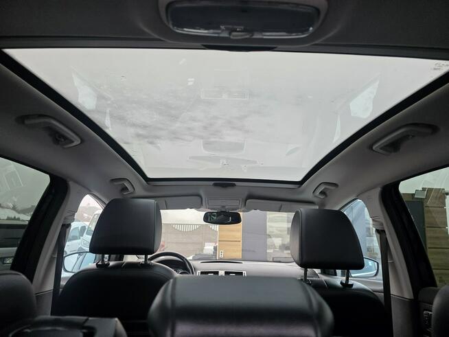 Ford Kuga 2.0 140PSKlimatronic Xenon Navi Kamera Coafania PanoramaDach Gwarancja