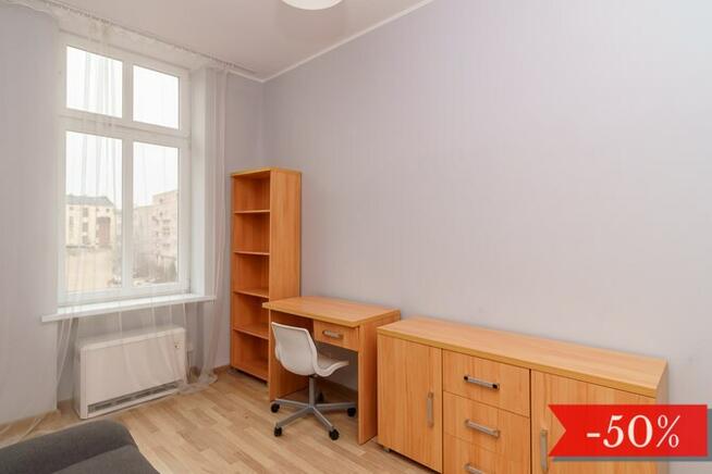 Dąbrowskiego 21, duży pokój w Śródmieściu