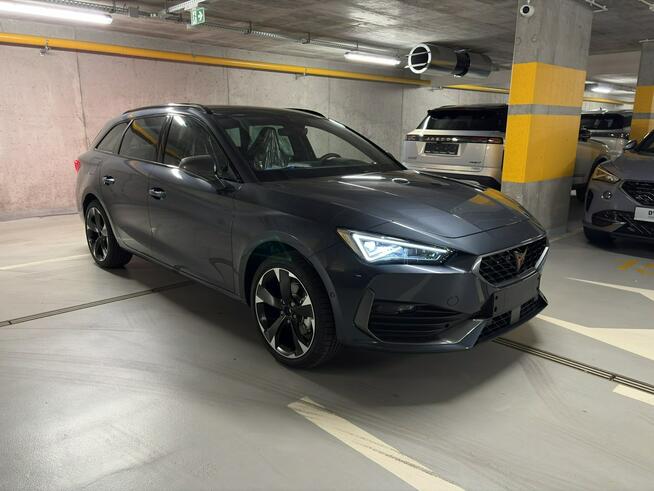 Cupra Studio Warszawa