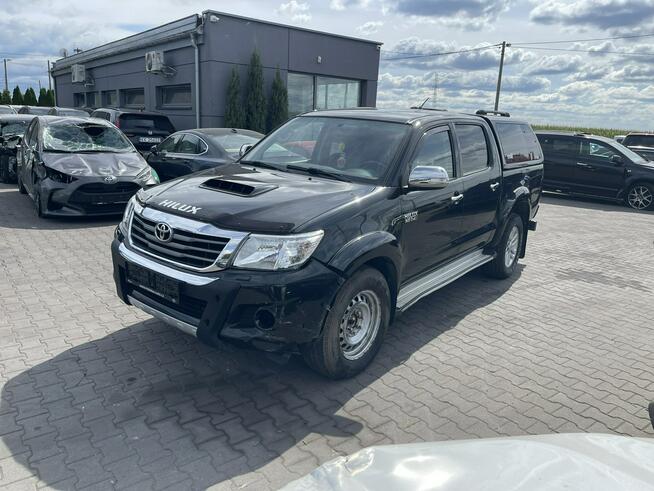 Toyota Hilux Exclusive 4x4 Skóra Klimatronik Podgrzewanie Hak 171KM