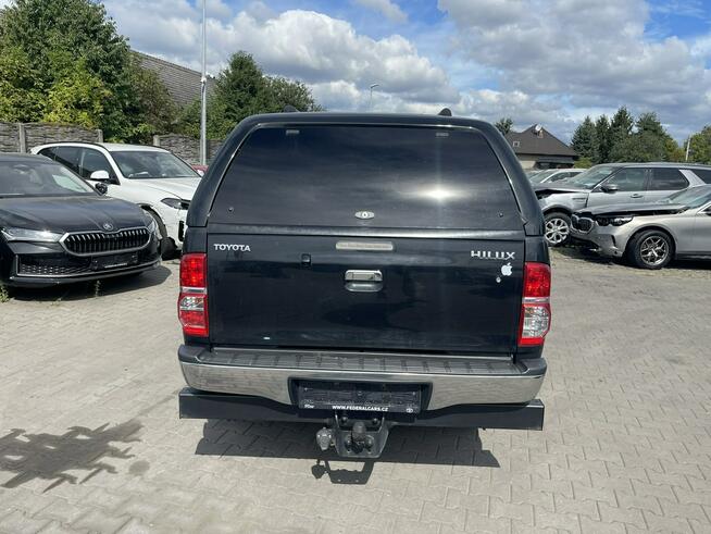 Toyota Hilux Exclusive 4x4 Skóra Klimatronik Podgrzewanie Hak 171KM