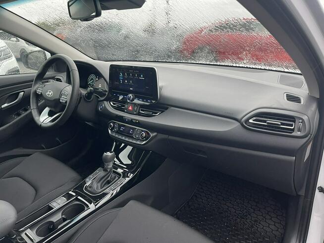 Hyundai i30 Automat mHEV Klimatronik Podgrzewanie Kamera LED 140 KM