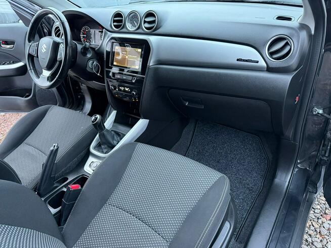 Suzuki Vitara 1,6 4X4. allgrip radar kamera LED