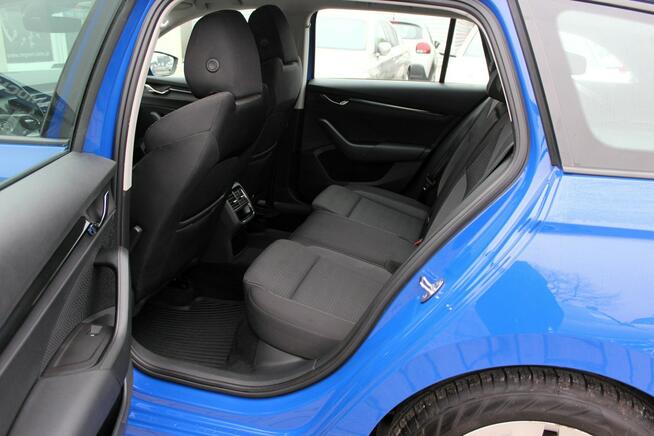 Škoda Octavia Automat SalonPL FV23% Ambition 1WŁ Kamera LED Tempomat Gwarancja