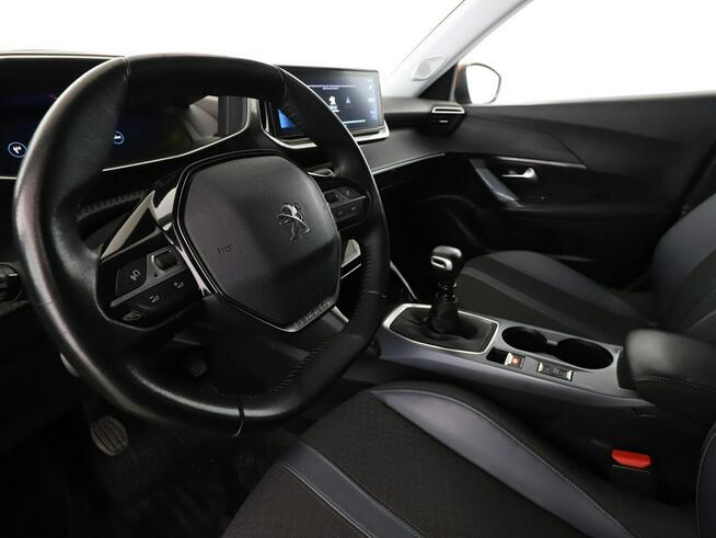 Peugeot 2008 Kamera, Aut.klima, Navi, Bluetooth