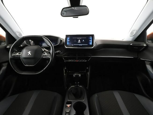 Peugeot 2008 Kamera, Aut.klima, Navi, Bluetooth