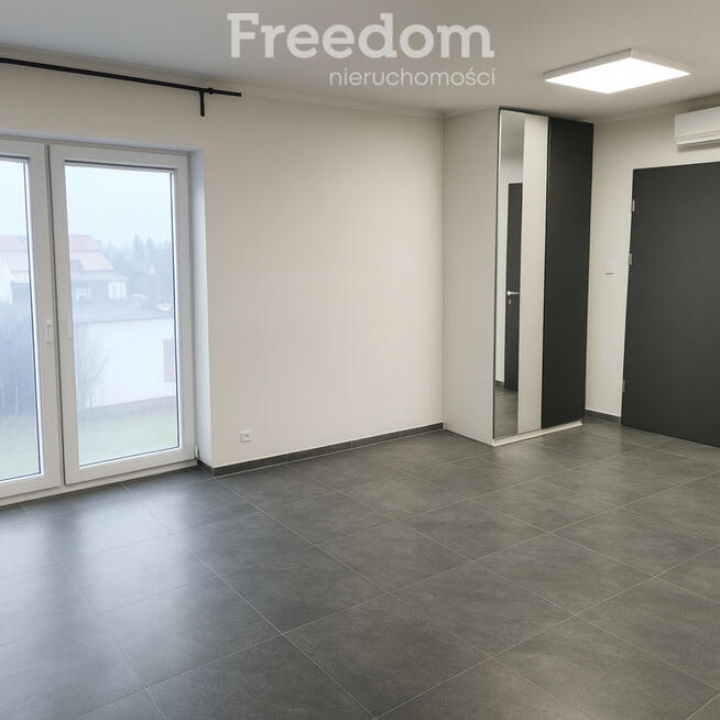 Nowoczesny lokal użytkowy w sercu Łomianek