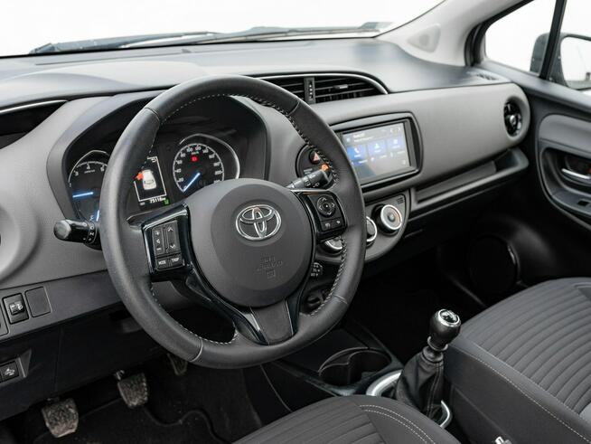 Toyota Yaris DW2LA63#1.5 Premium K.cofania Asystent pasa ruchu Salon PL VAT 23%