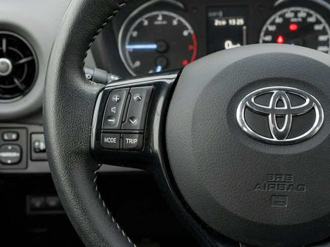 Toyota Yaris DW2LA63#1.5 Premium K.cofania Asystent pasa ruchu Salon PL VAT 23%