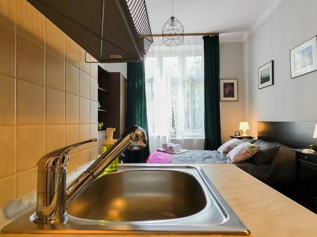 Do wynajęcia jasna kawalerka, Zyblikiewicza 5