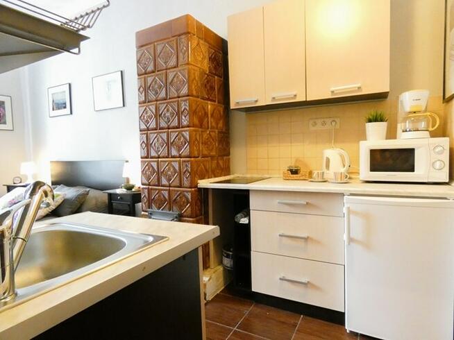 Do wynajęcia jasna kawalerka, Zyblikiewicza 5