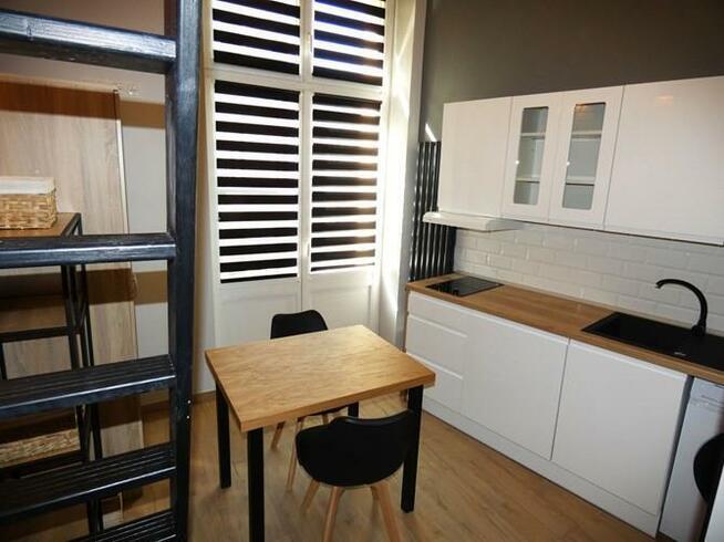 Piotrkowska 37, Centrum, studio z antresolą