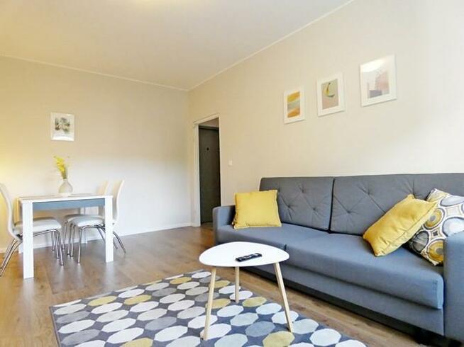 Słoneczna kawalerka w zielonej okolicy- Odyńca 63A