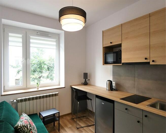 Rembowskiego 41, Os. 650-lecia, przytulne studio