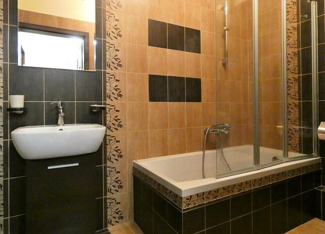 Żeligowskiego 43, Polesie, 2 pokoje, mp. w garażu