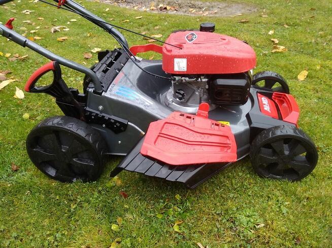 Sprzedam markową kosiarkę Al-ko 51cm z napędem.