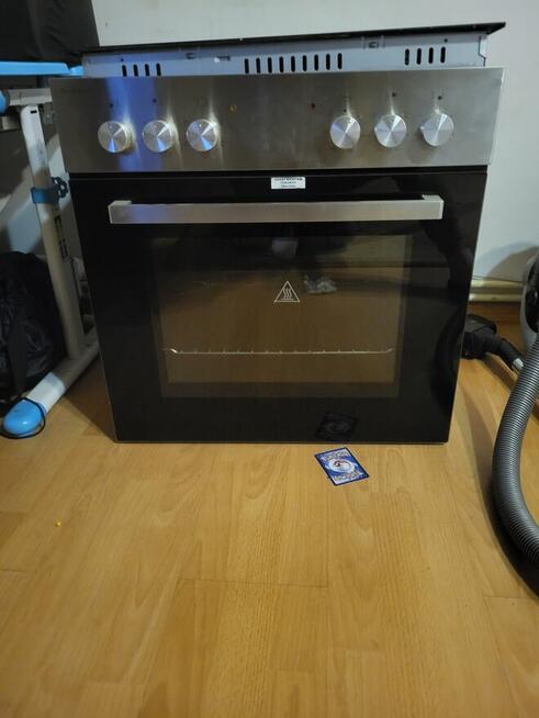 Piekarnik jak nowy z płytą indukcyjna
