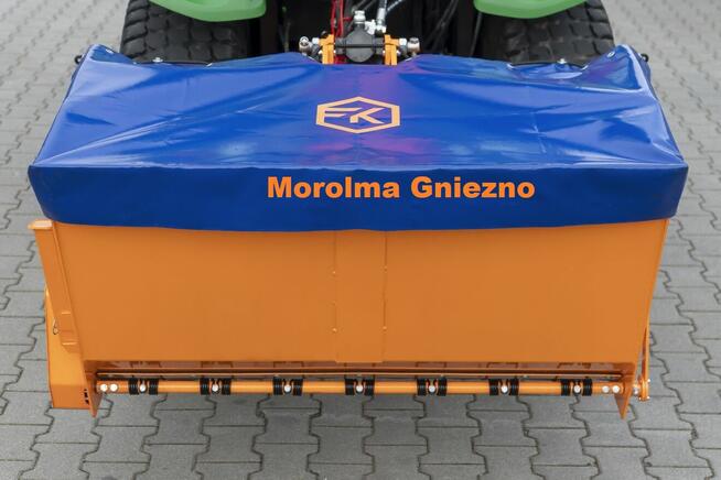 Piaskarka posypywarka komunalna samozaładowcza FK MACHINERY