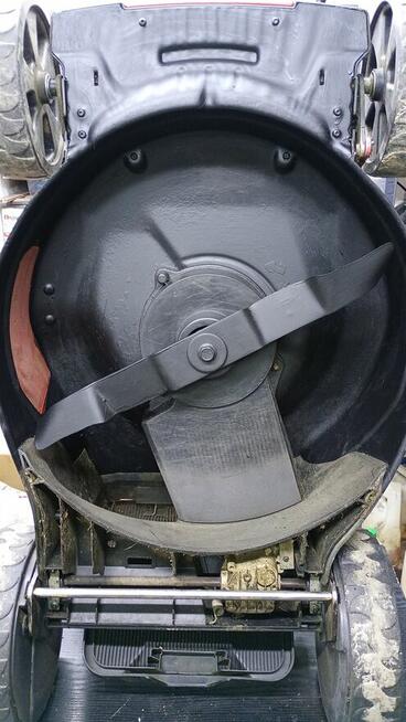 Sprzedam markową kosiarkę Al-ko 51cm z napędem.