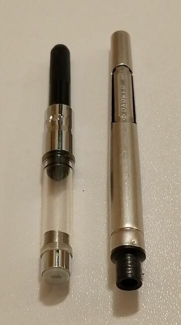 Zbiornik na atrament do pióra Parker starego typu + gratis.