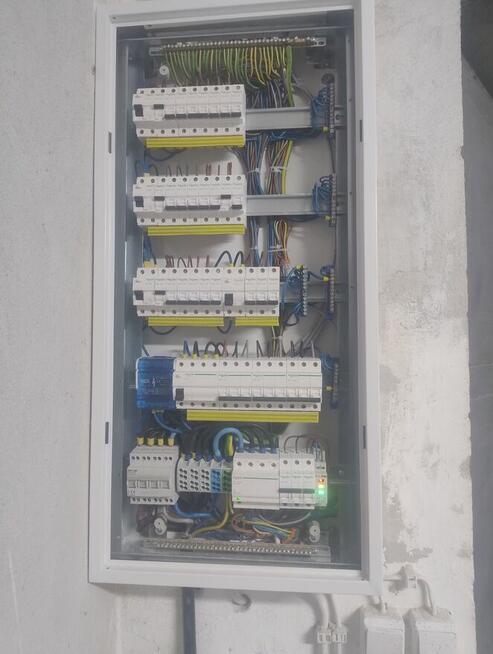 Wykonam instalację elektryczną