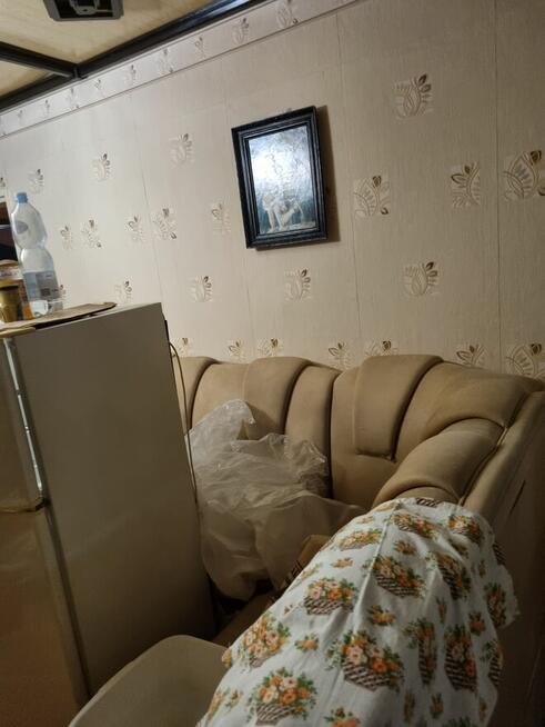 Oddam beble i lóżka za darmo